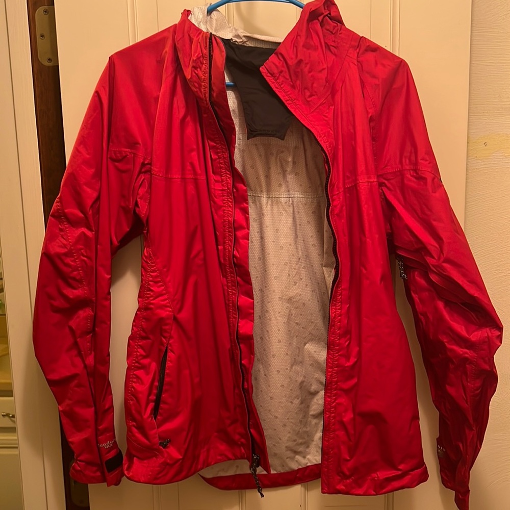 Mountain Hardwear “stuffable” rain jacket.